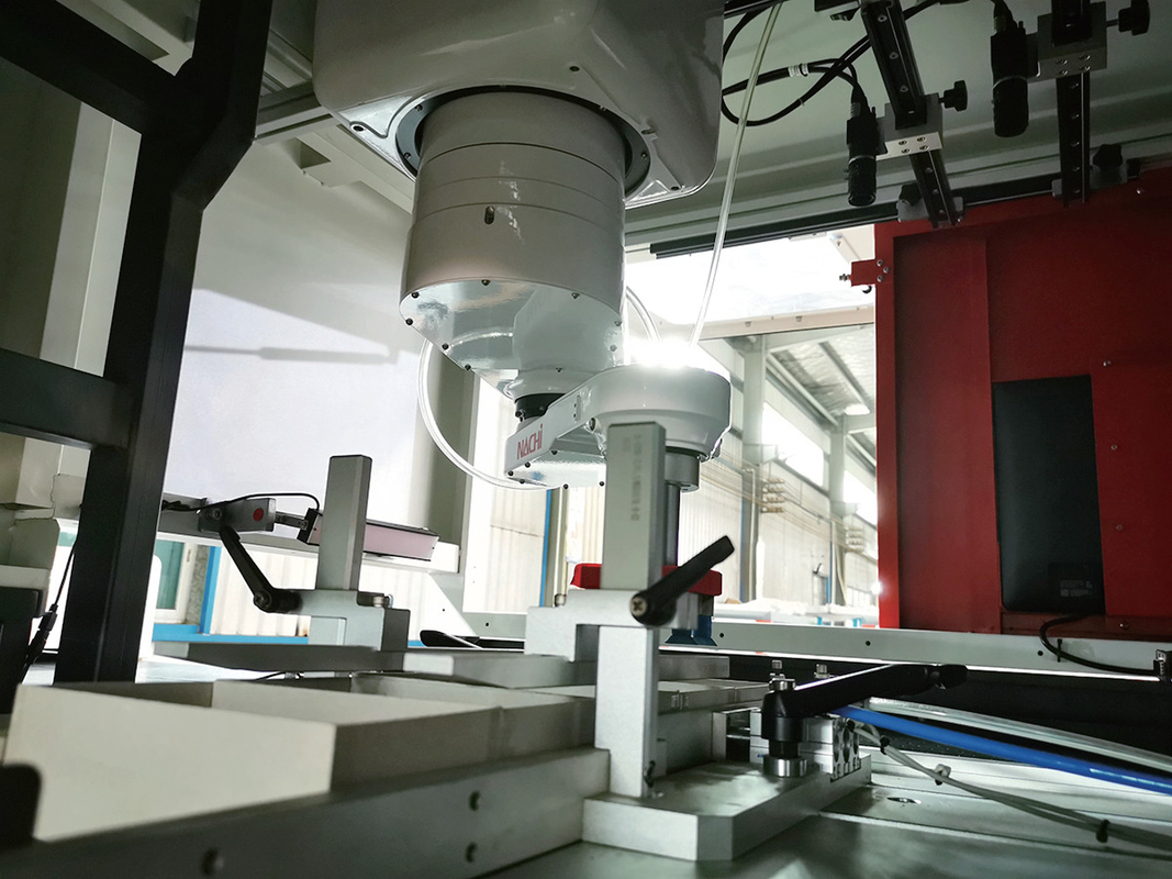 อัตโนมัติ Double Head ความเร็วสูงกล่องกระดาษกล่อง Forming Machine สําหรับกล่องแข็ง