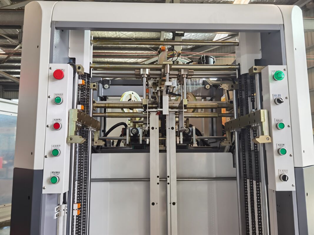 อัตโนมัติอย่างสมบูรณ์แบบ มุมเสริม applicator 85pcs/min มุม Pasting Machine