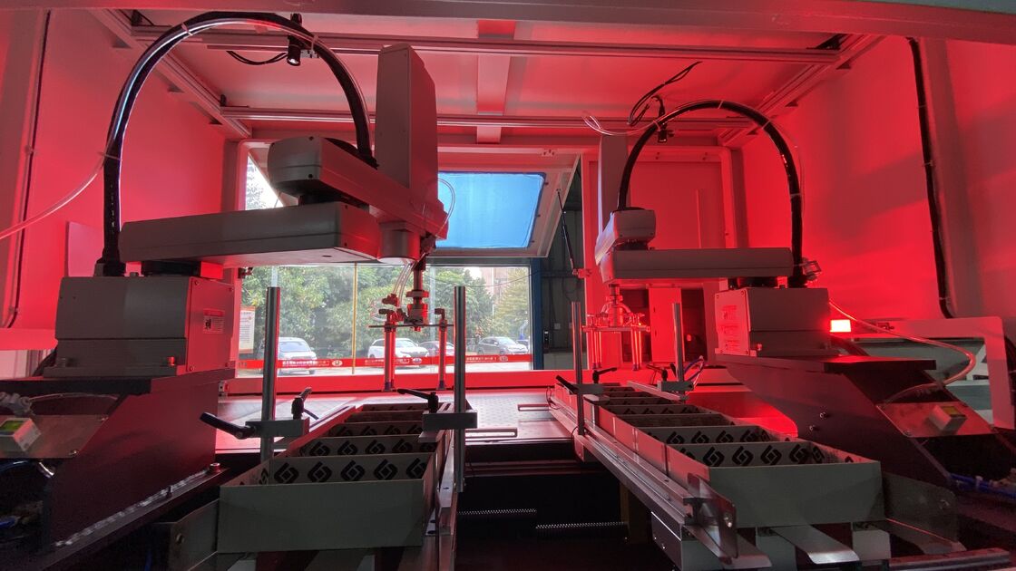 เครื่องทำกล่องแข็งแบบป้อนคู่ขึ้นรูปคู่ ความเร็วสูง แม่นยำสูง ควบคุมด้วยเซอร์โวเต็มรูปแบบ