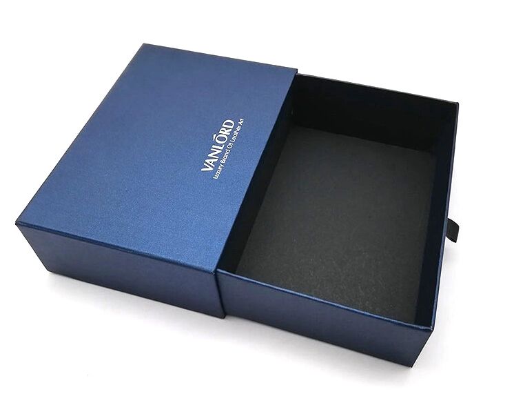 LY-450 เครื่องใส่เทปครึ่งอัตโนมัติ กล่องพรีเมี่ยม กล่องบรรจุกล่องแข็งกล่องแขน
