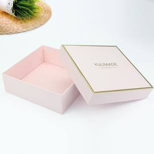 LY-HB2500CK ความเร็วสูง 35-45 ชิ้น / นาทีเครื่องทำกล่องแข็งอัจฉริยะสำหรับแต่งหน้า / เครื่องประดับ / ทำกล่องไวน์